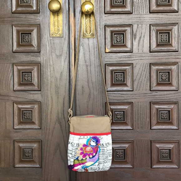 Gorgeous Embroidered Purse - Picture 2 of 16